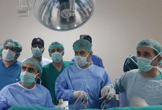 Lazerle Göbek Fıtığı Ameliyatı Riskleri ve Sonrası